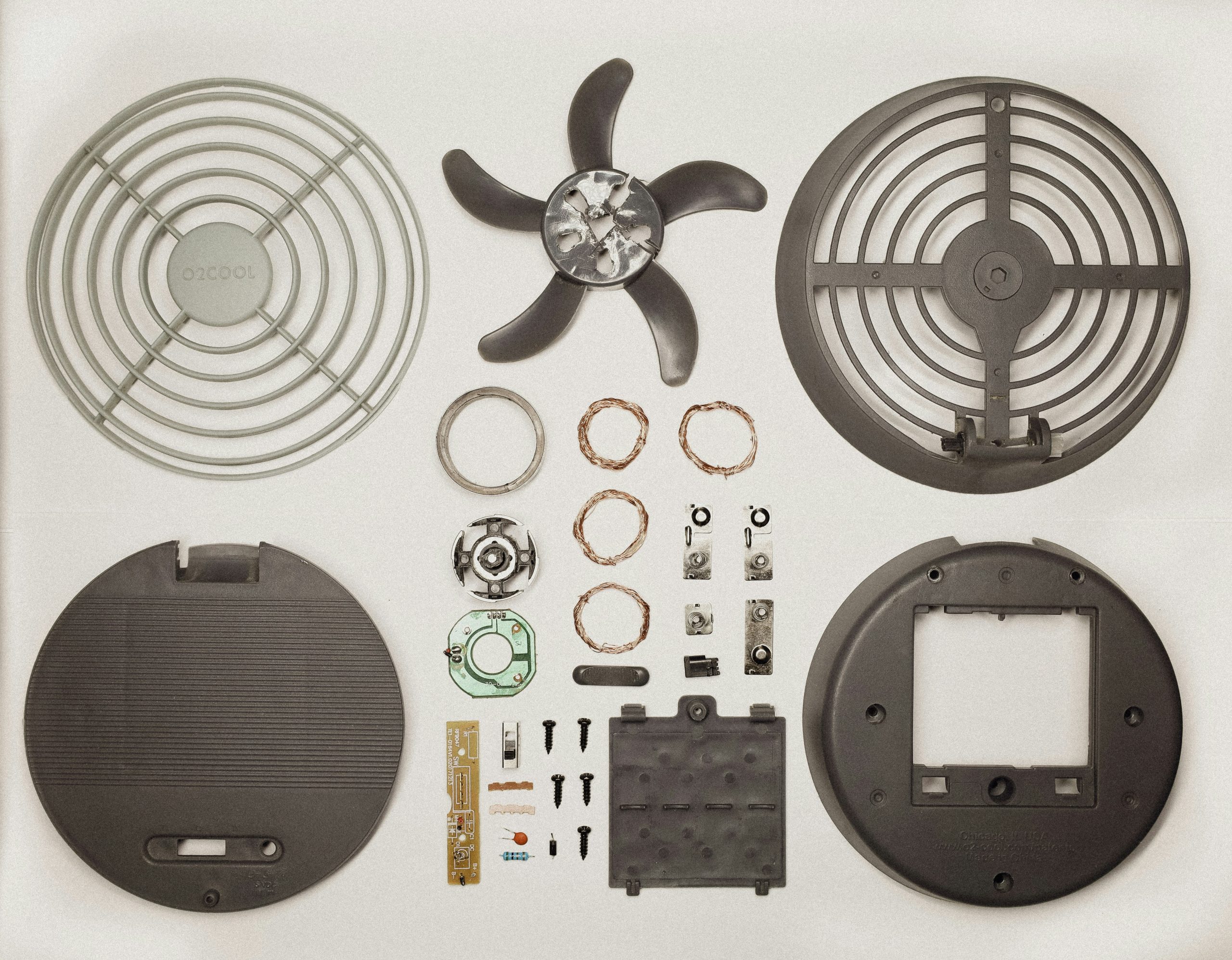 PEÇAS E ACESSÓRIOS PARA ELECTRODOMÉSTICOS COMERCIALIZAÇÃO DE PEÇAS E ACESSÓRIOS PARA ELECTRODOMÉSTICOS